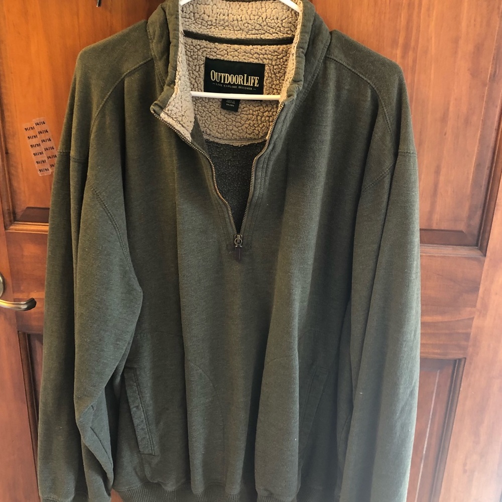Green fleece lined sweatshirt